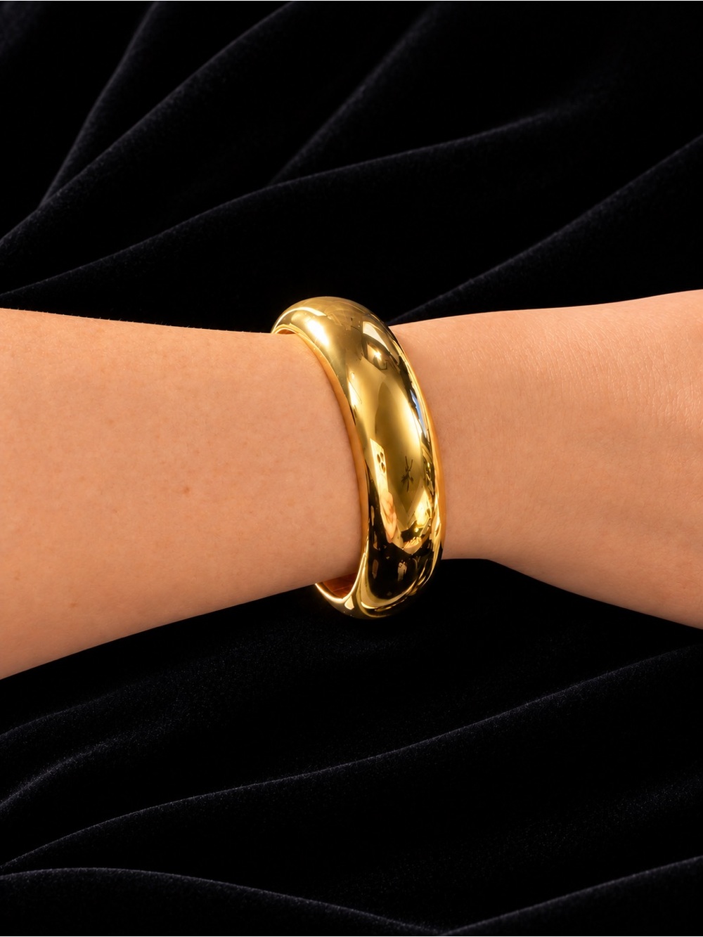 Wide Gold Oval Clamper Bracelet - Picture 6 of 6